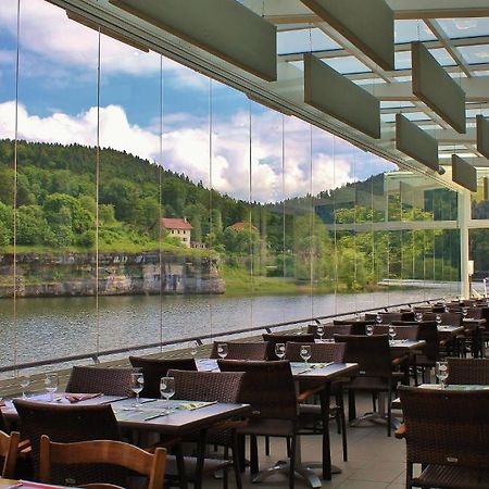 Hotel Les Rives Du Doubs レ・プルネ エクステリア 写真